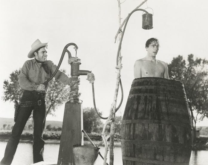 What's The Best Way to DIY Shower When Camping